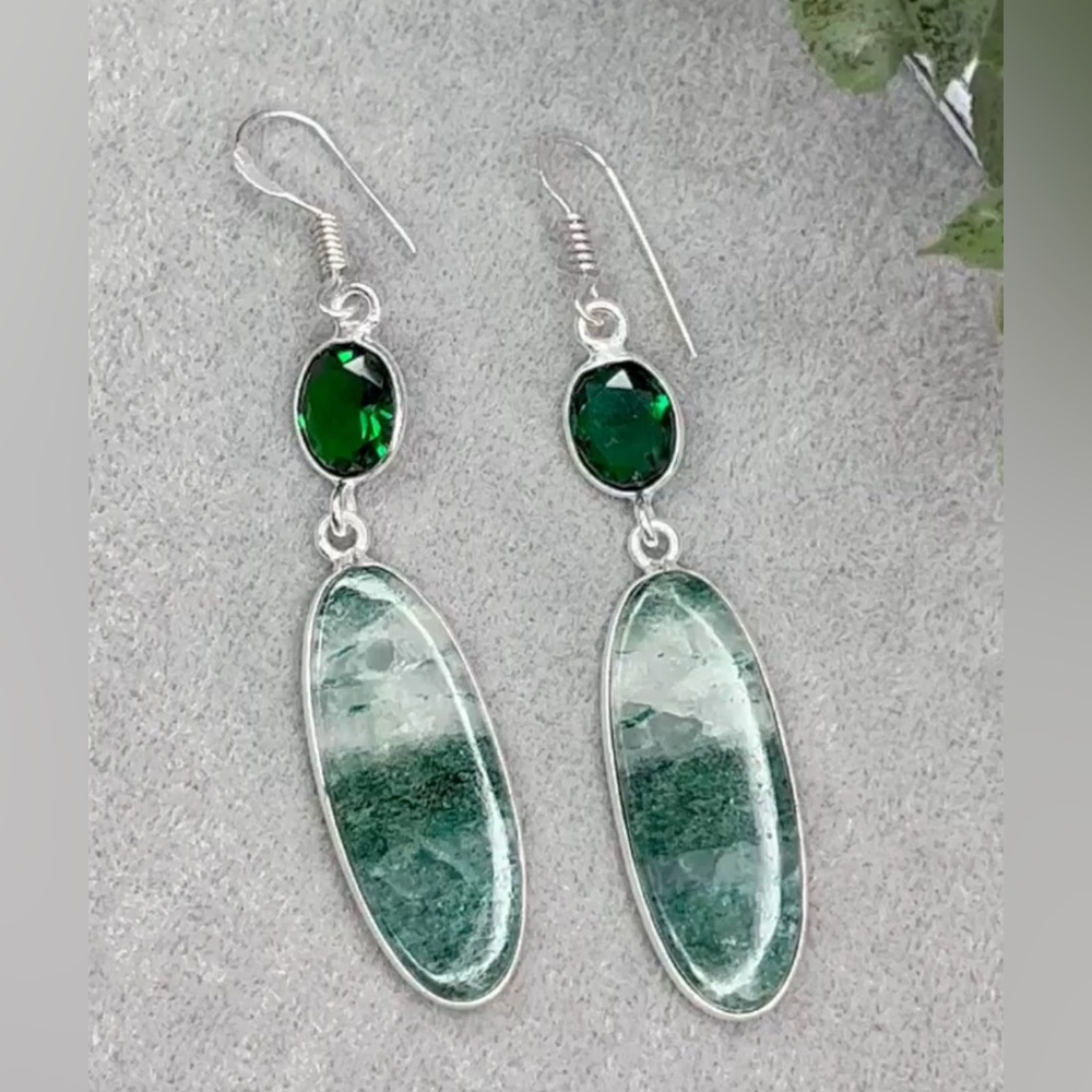 ADVENTURINE/QUARTZ EARRINGS